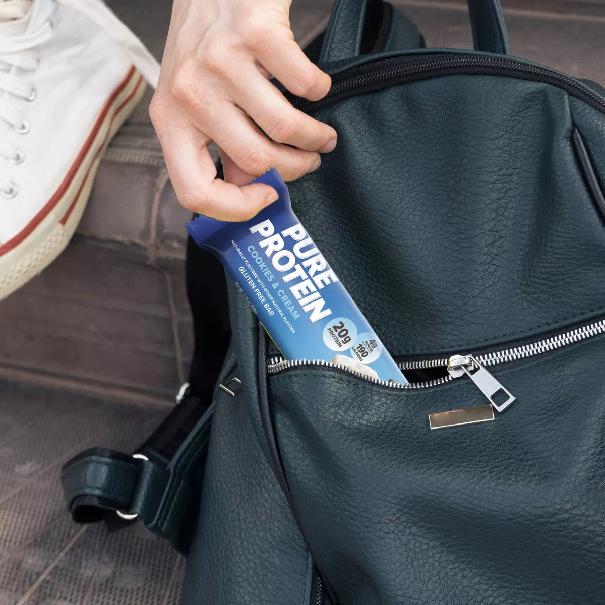 Pure Protein Cookies & Cream High Protein Snack Protein Bar - 20G Protein - 12Ct: Gluten-Free, Chewy